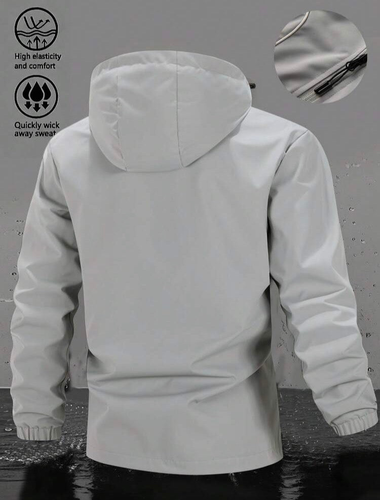 Chaqueta deportiva trekking antiagua con bandas reflectantes